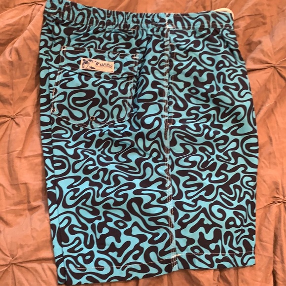 NWT Swim trunks - Picture 3 of 6